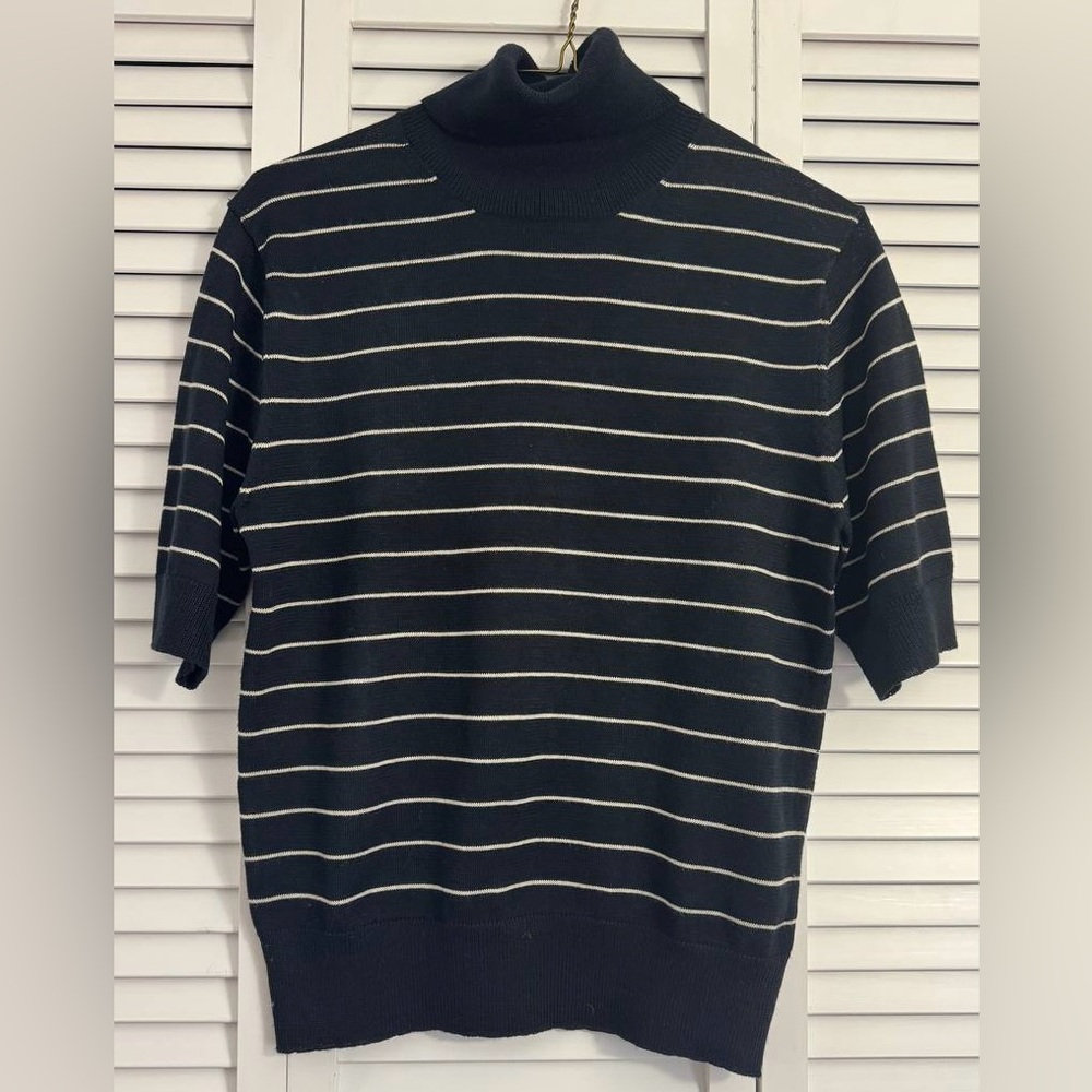 EUC Eddie Bauer Cotton Sweater Blue White  Strips Short Sleeve Size M